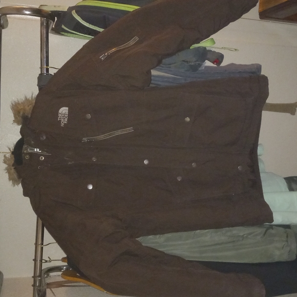 Mens North Face Havent winter coat with fur hood - Picture 4 of 16